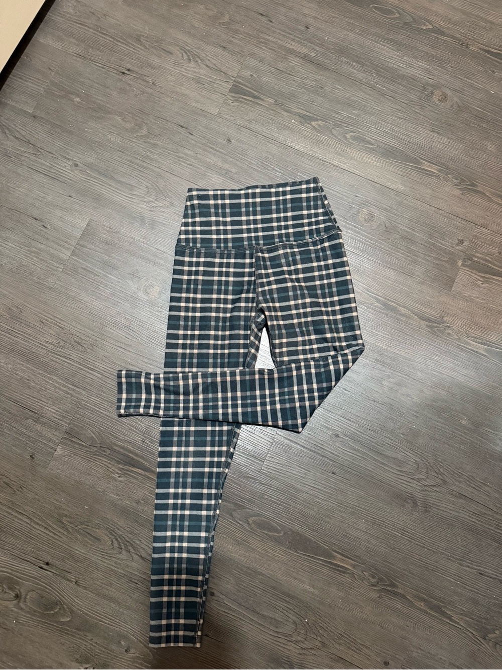 Beyond Yoga Teal and Cream Plaid High-Rise Leggings